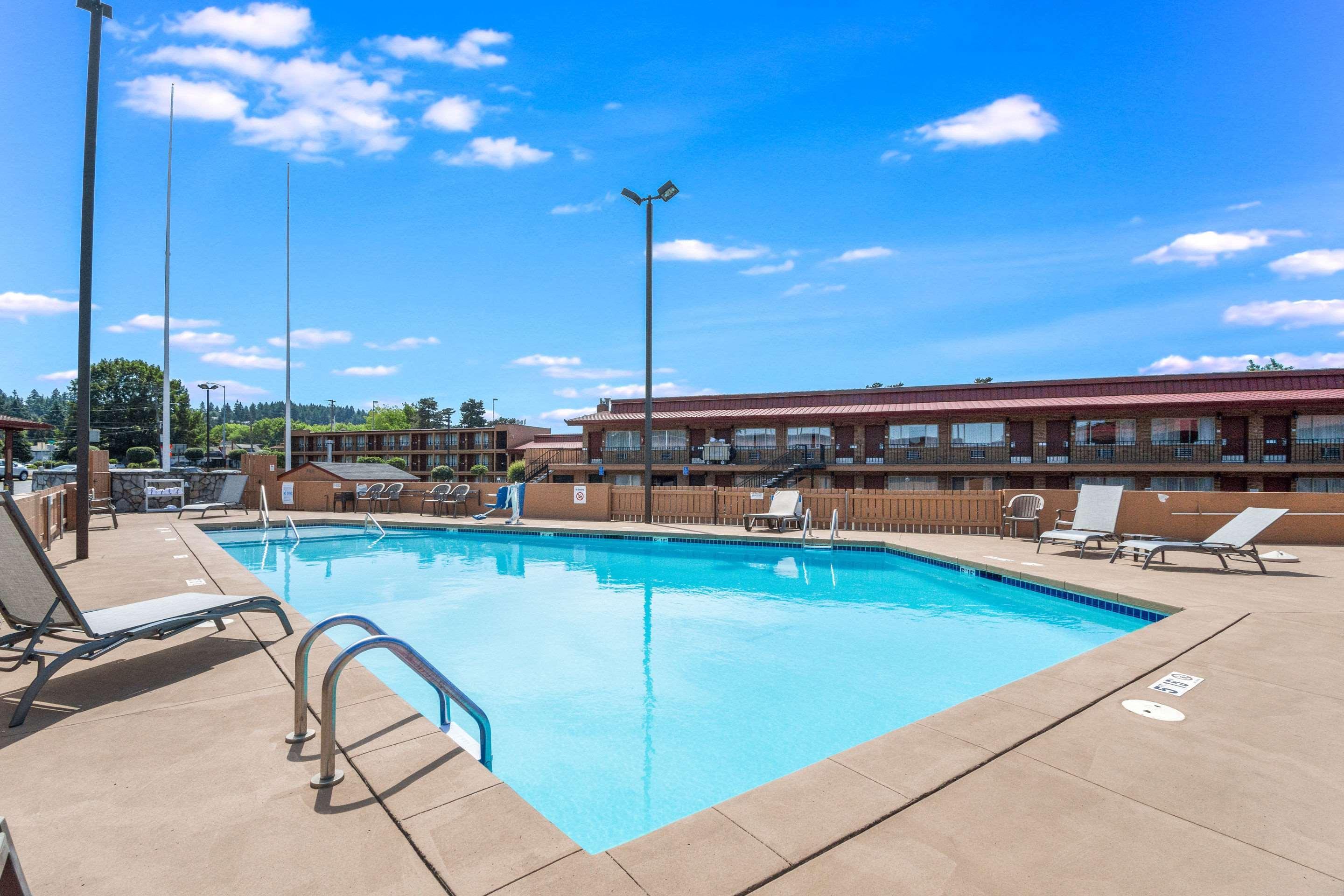 Rodeway Inn Portland Airport Exterior photo